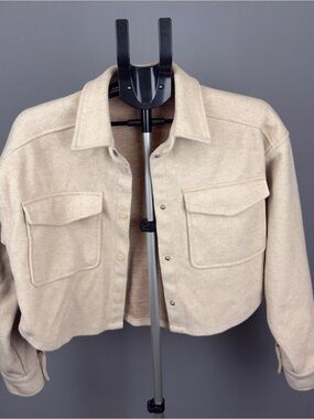 ANWND Women's Cropped Fleece Shacket Jacket Oatmeal Beige Size Small